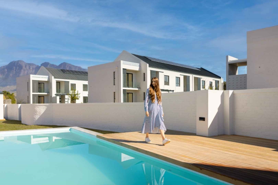 To Let 2 Bedroom Property for Rent in Val De Vie Estate Western Cape